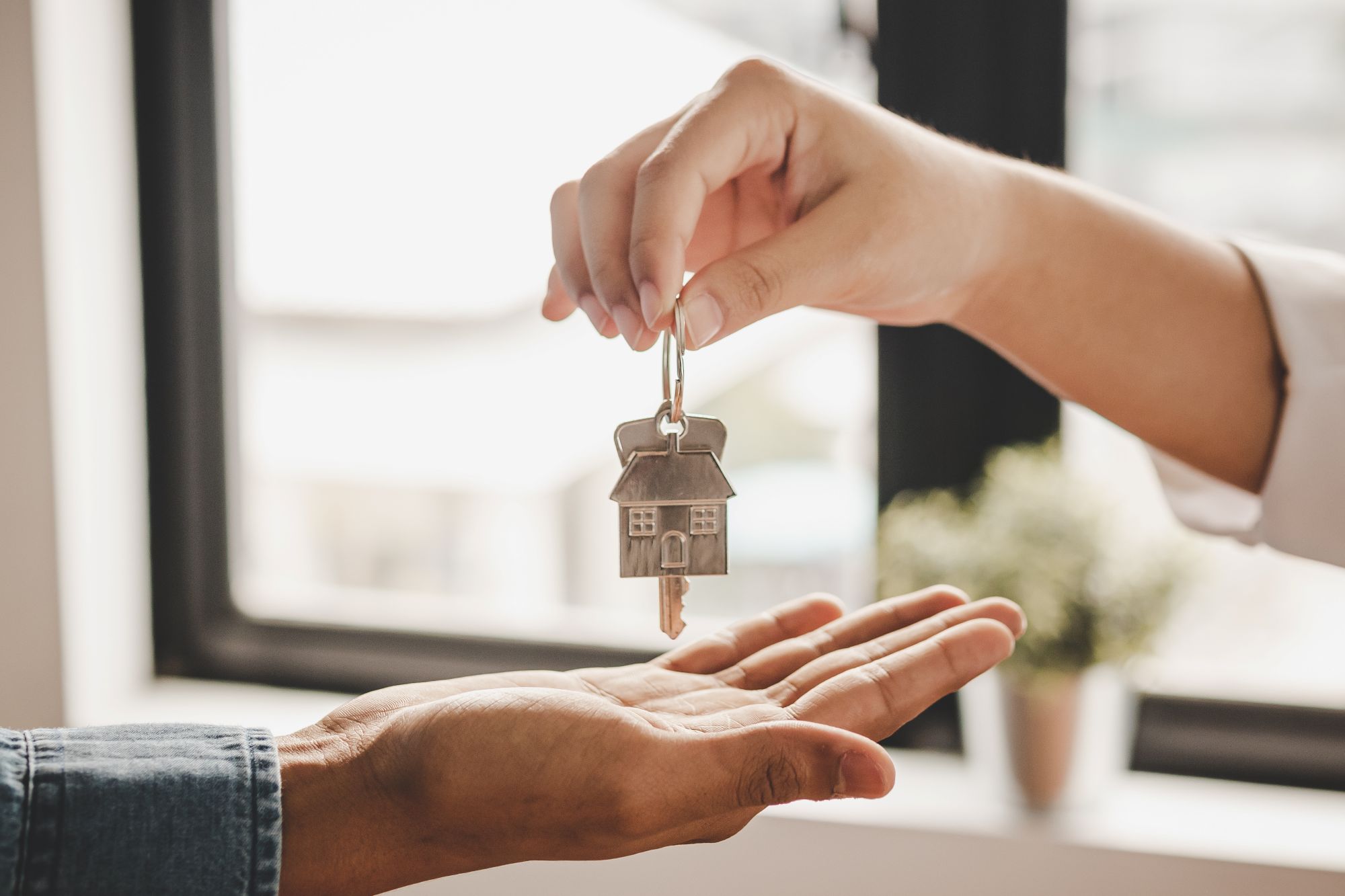 How to Make a Winning Offer in a Competitive Market